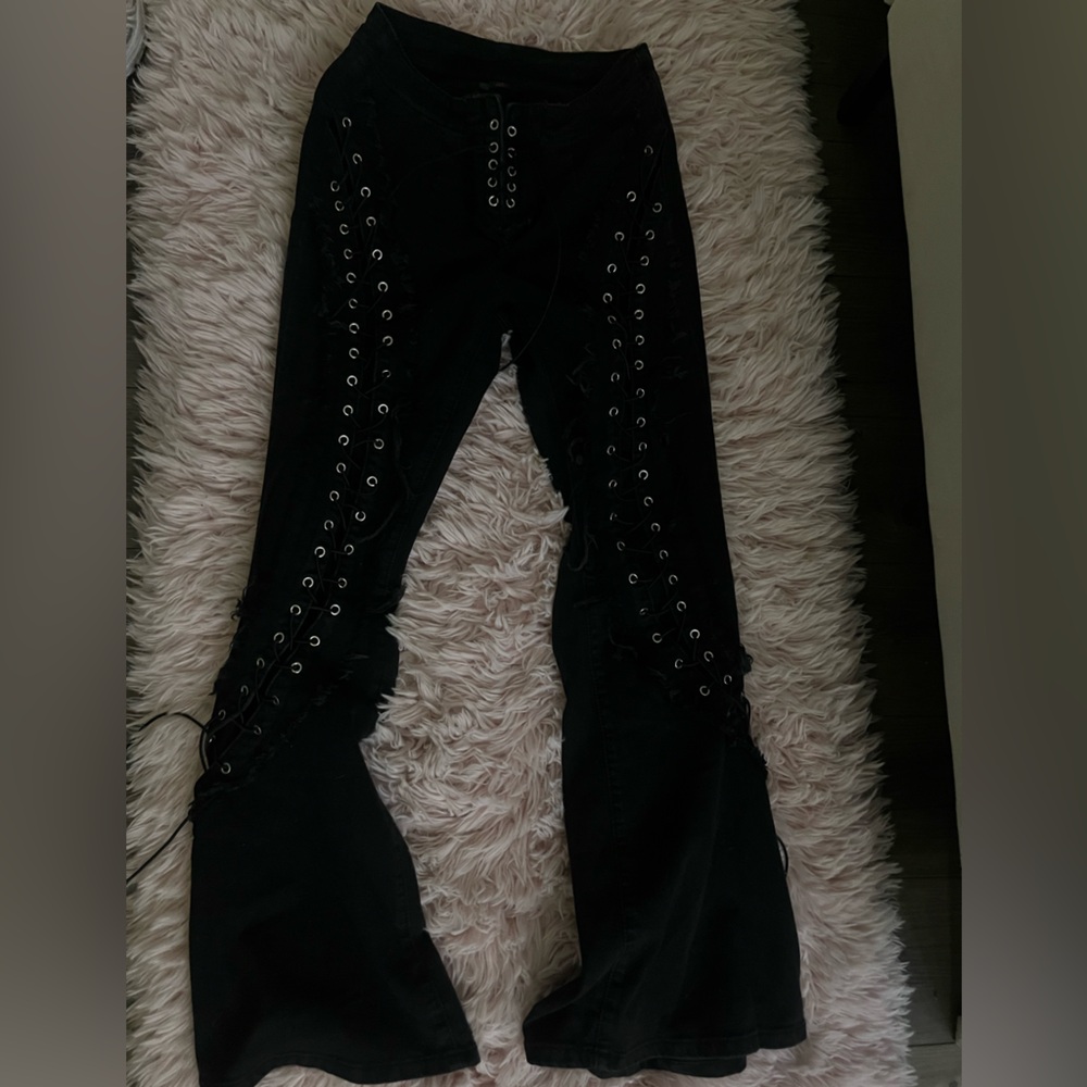 ROMWE Black Lace-Up Flare Jeans